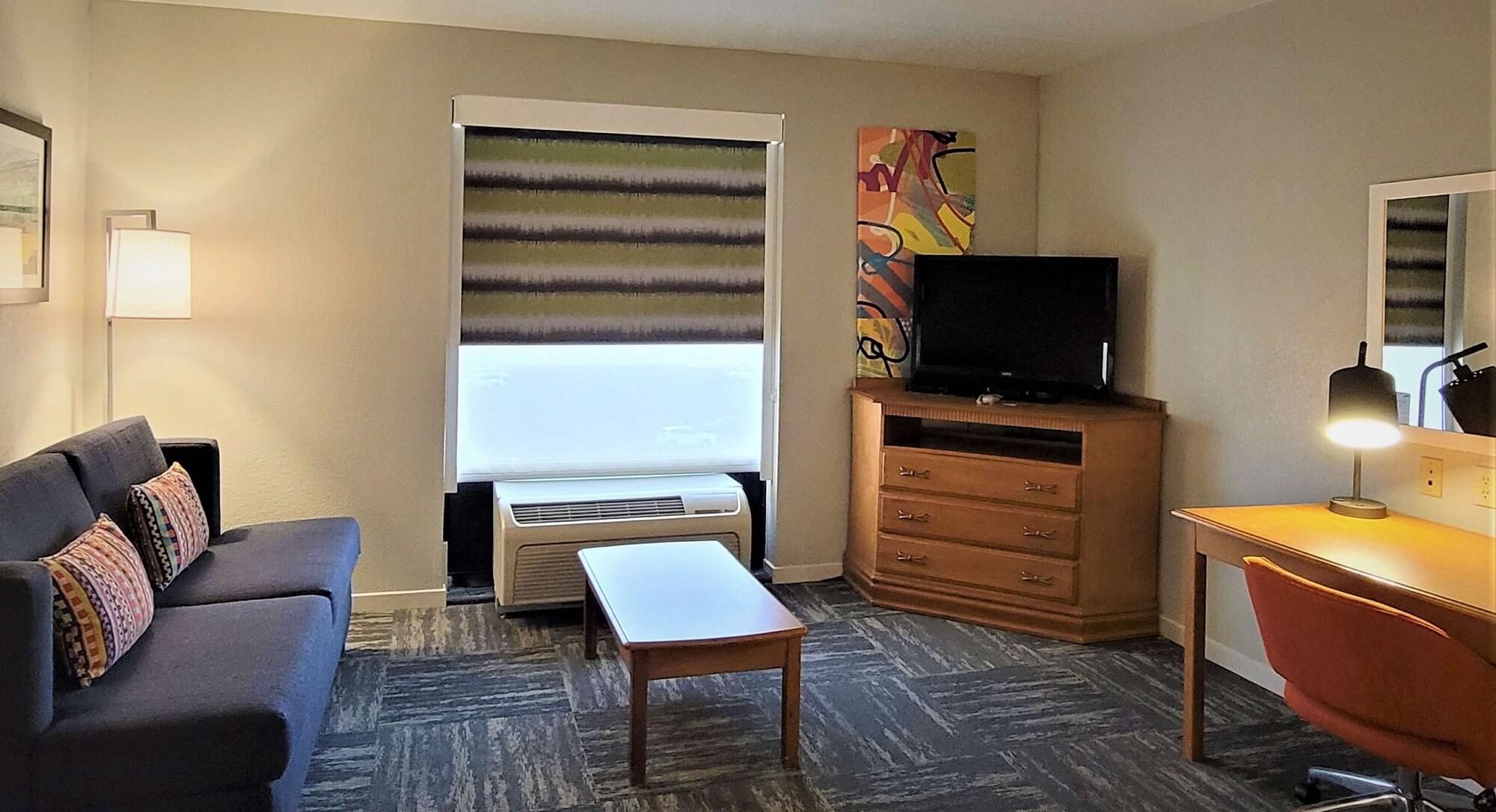 Hampton Inn Hays-North Of I-70 Экстерьер фото